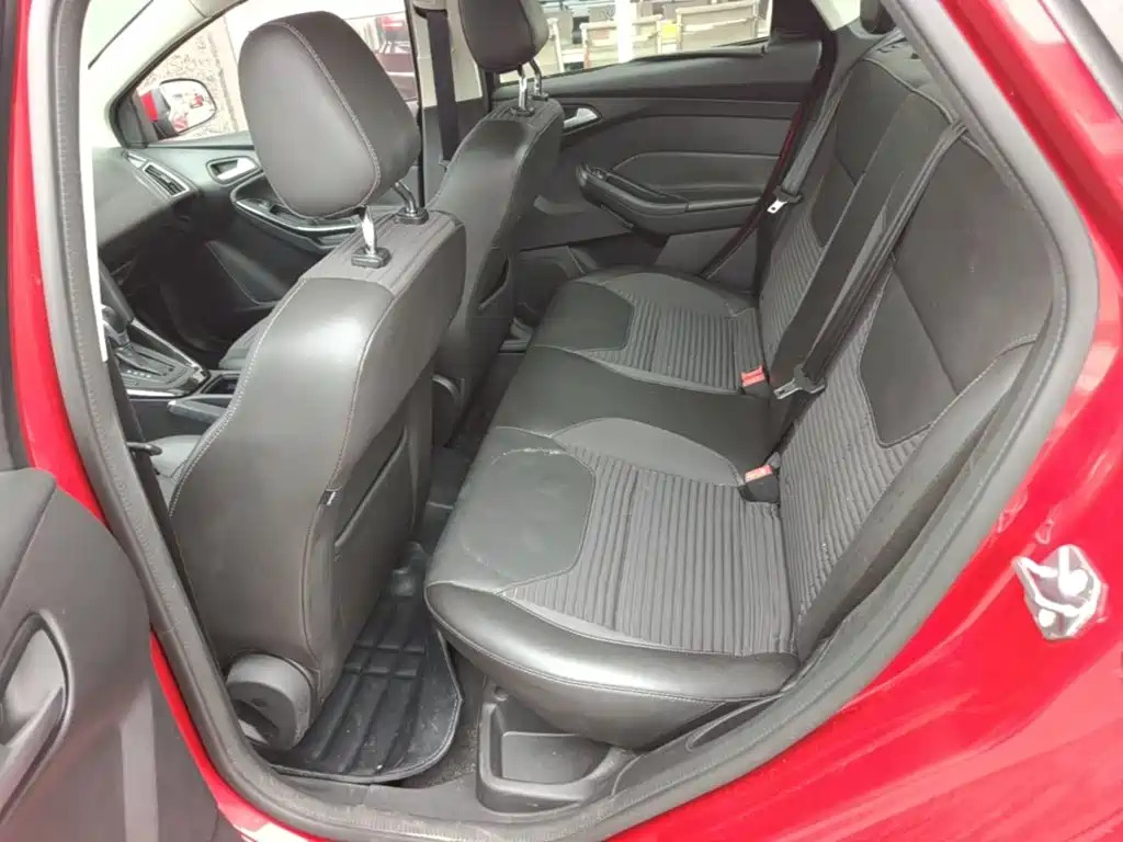 Ford Focus — миниатюра 17