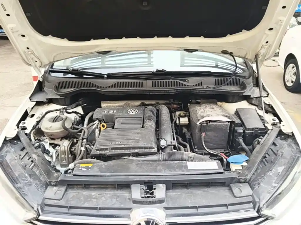 Volkswagen Golf Sportsvan — миниатюра 25