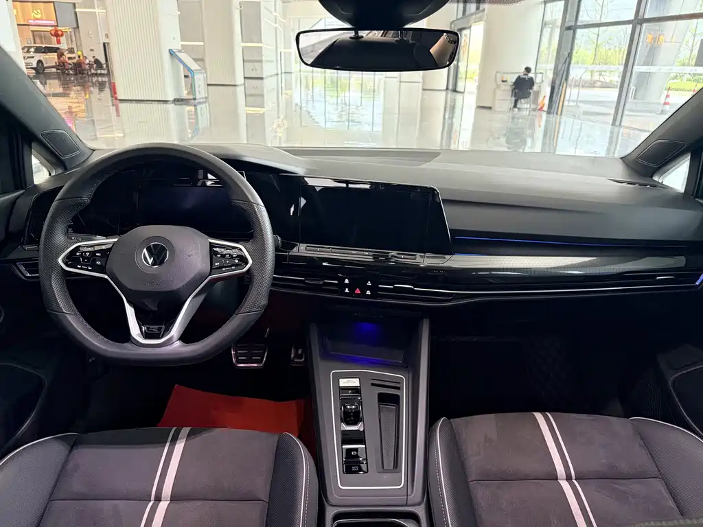 Volkswagen Golf — миниатюра 14