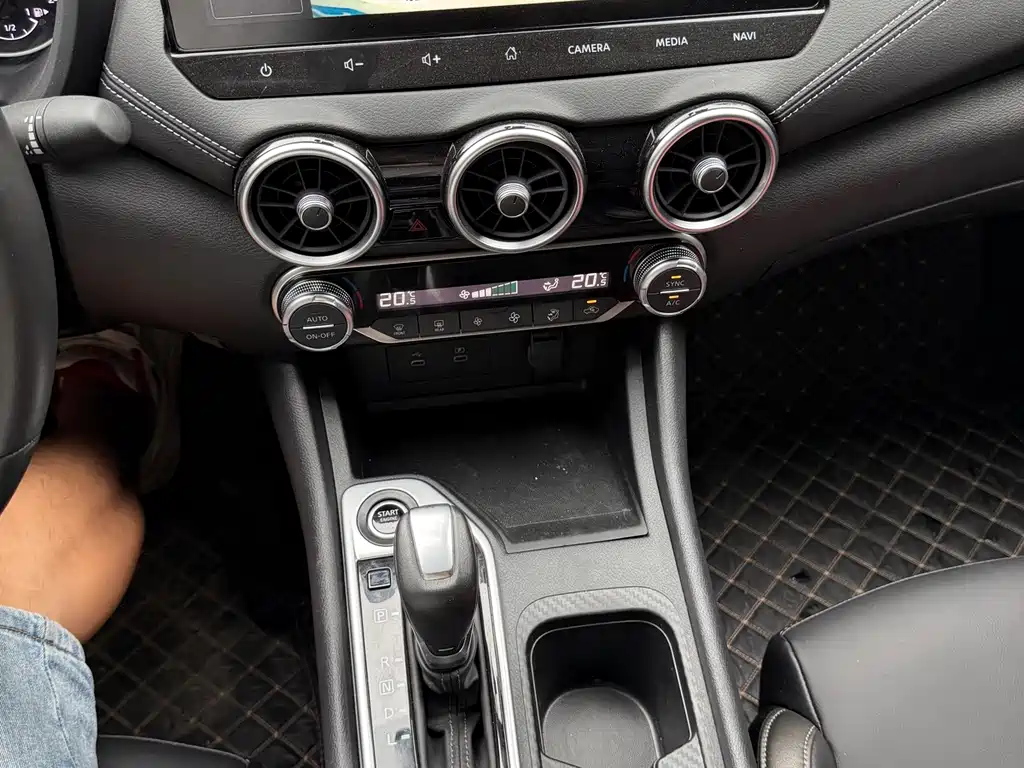 Nissan Sylphy — миниатюра 8