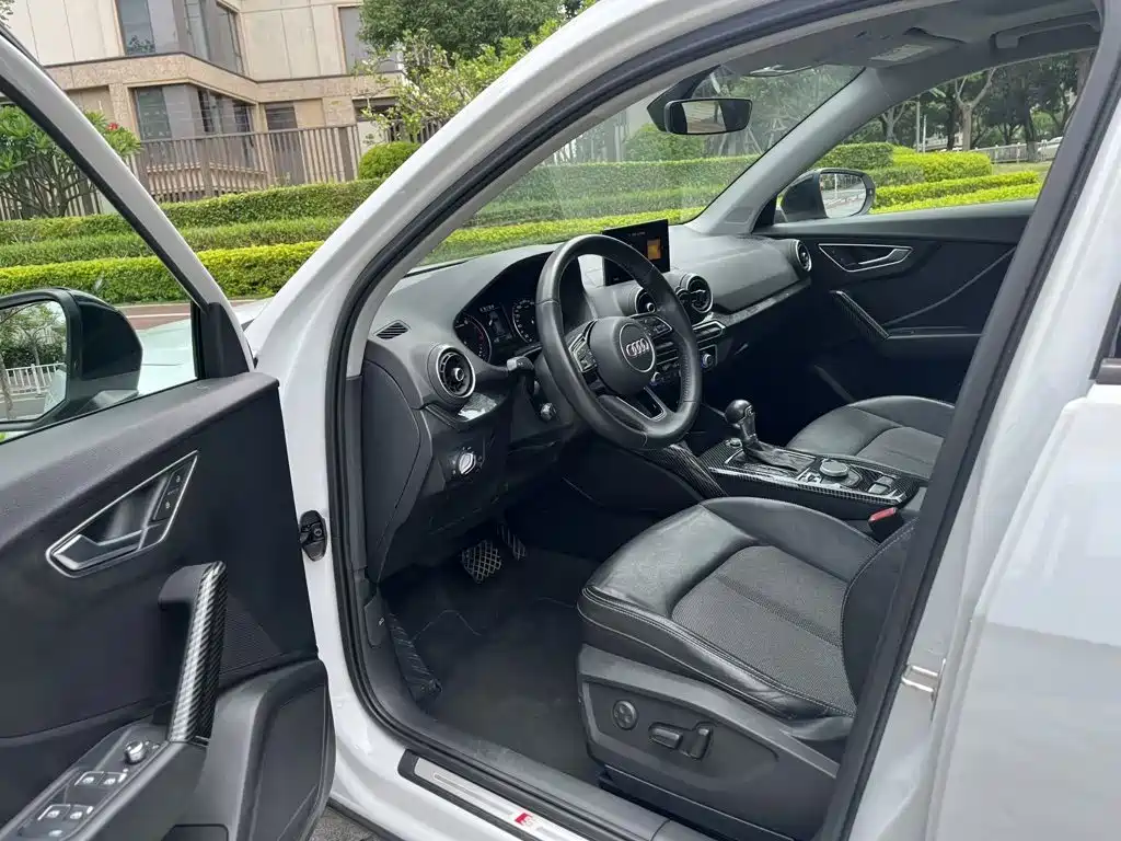 Audi Q2L — миниатюра 9