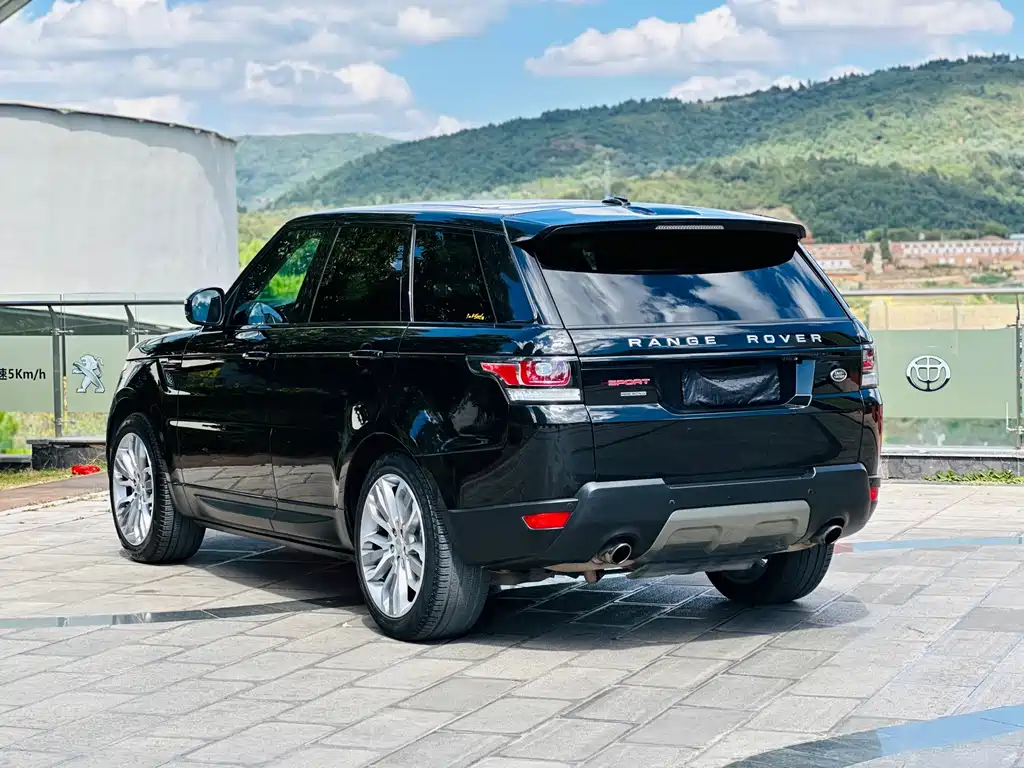 Land Rover Sport — миниатюра 10