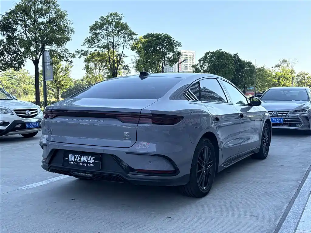 BYD Han — миниатюра 9