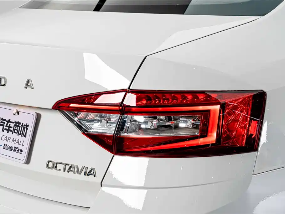 Skoda Octavia — миниатюра 8