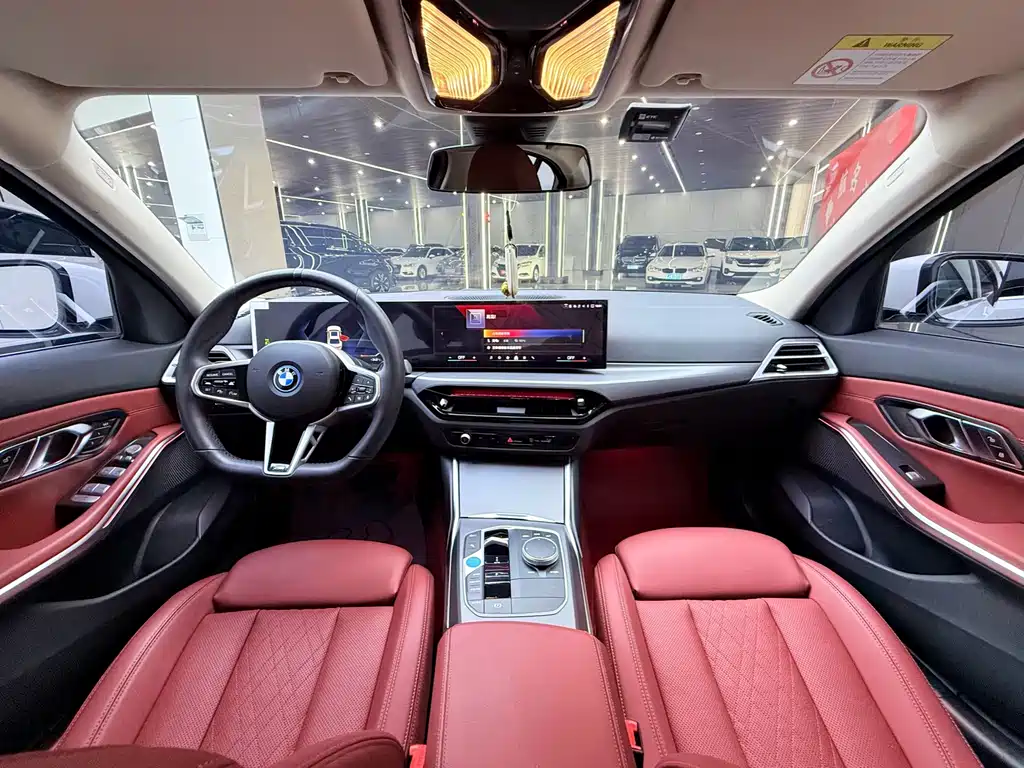 BMW i3 — миниатюра 11
