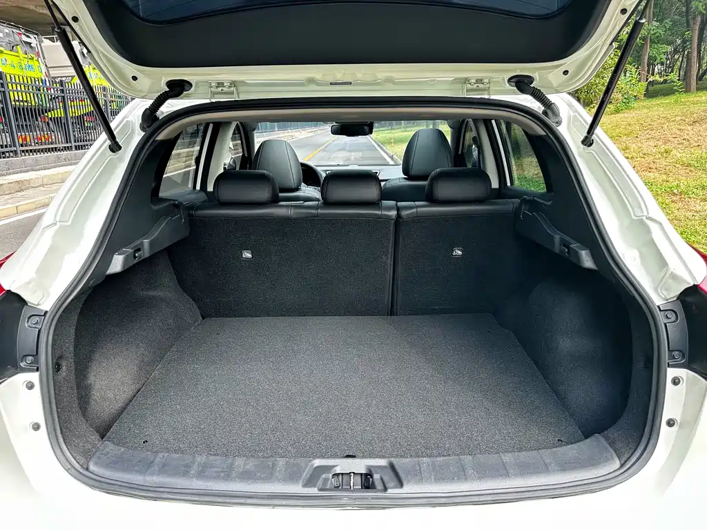 Nissan Qashqai — миниатюра 12