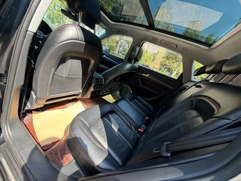 Audi Q5L — миниатюра 10