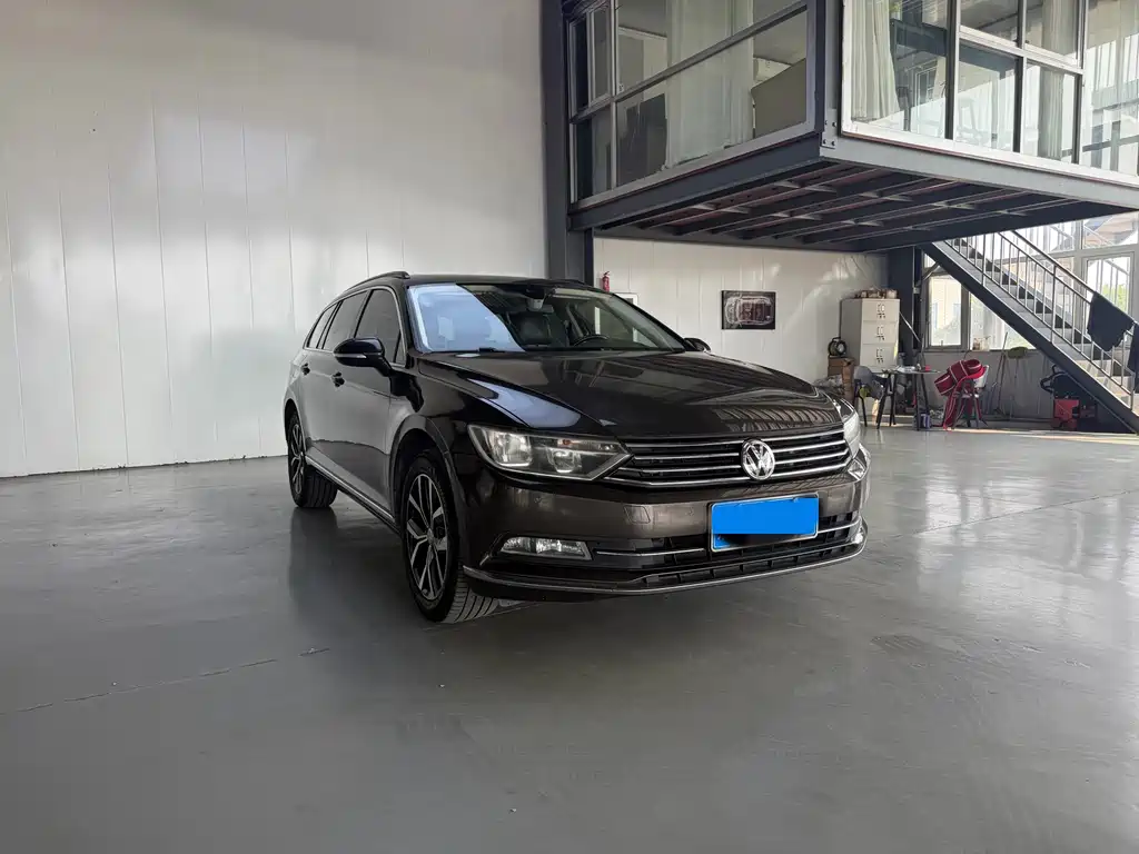 Volkswagen Viloran — миниатюра 3