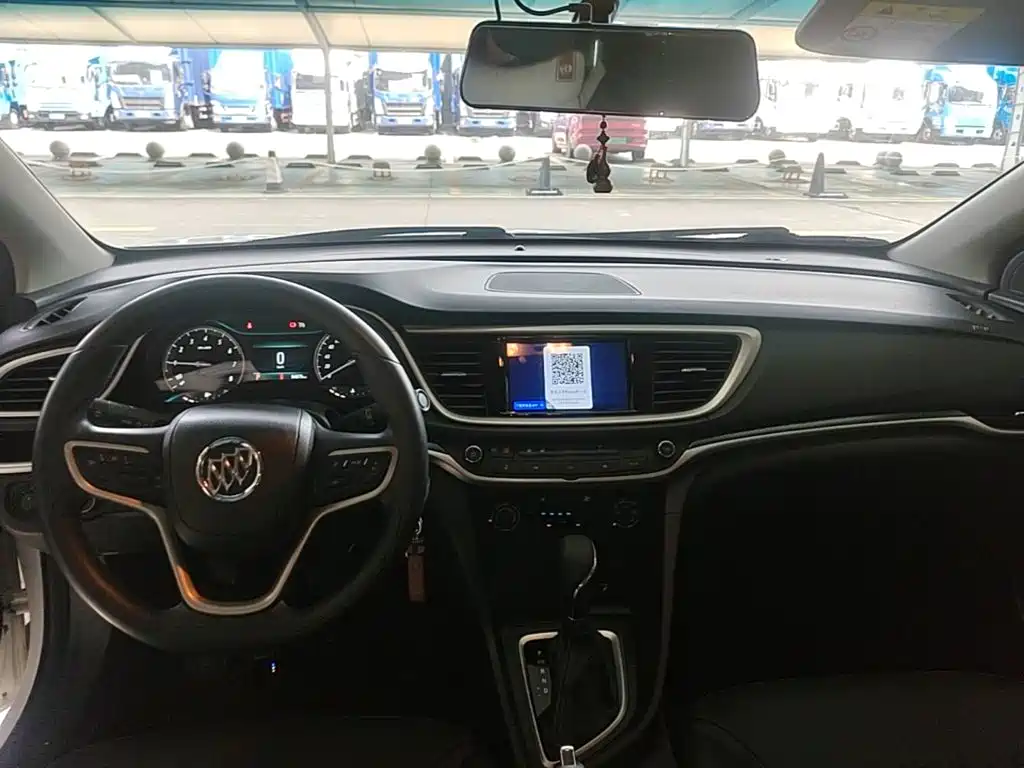 Buick Excelle — миниатюра 10