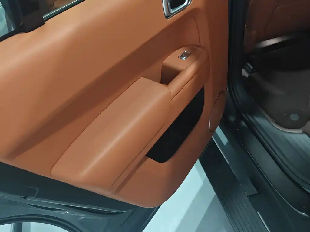 Li Auto Li L9 — миниатюра 10