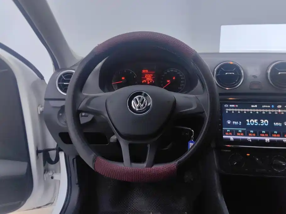 Volkswagen Jetta — миниатюра 15