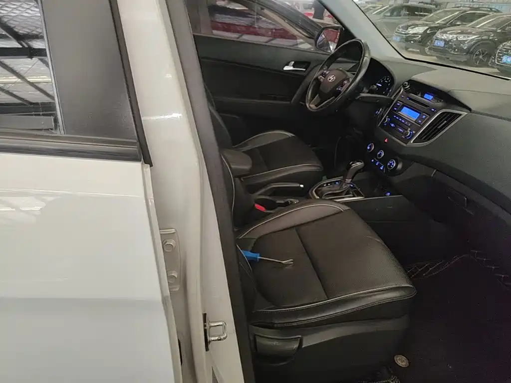 Hyundai ix25 — миниатюра 25