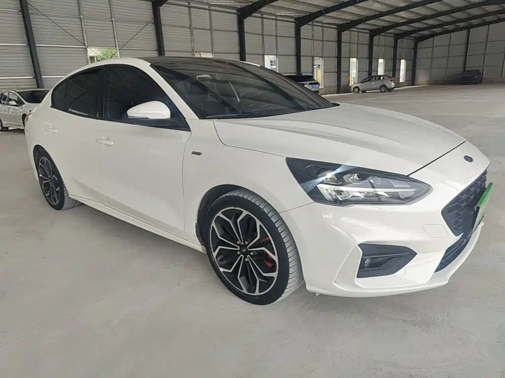 Ford Focus — миниатюра 4