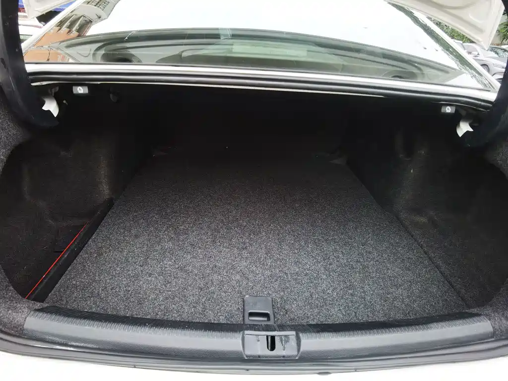 Volkswagen Passat — миниатюра 9