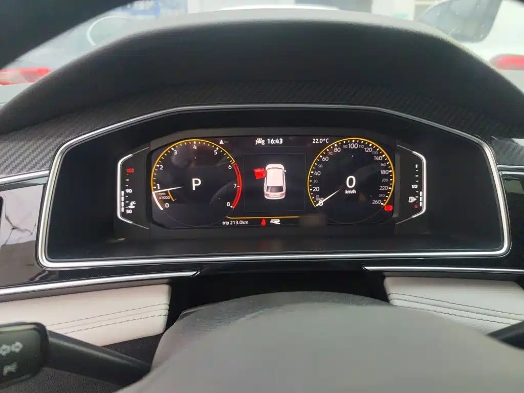 Volkswagen Tiguan L — миниатюра 4