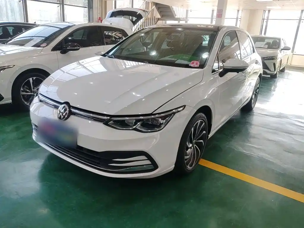 Volkswagen Golf — миниатюра 2