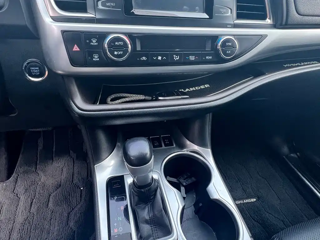 Toyota Highlander — миниатюра 5
