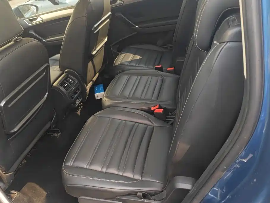 Volkswagen Touran — миниатюра 11