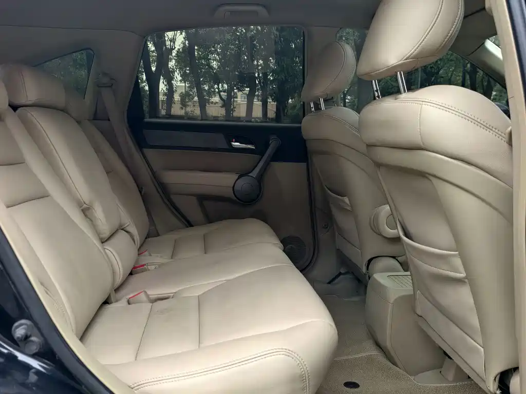 Honda CR-V — миниатюра 4