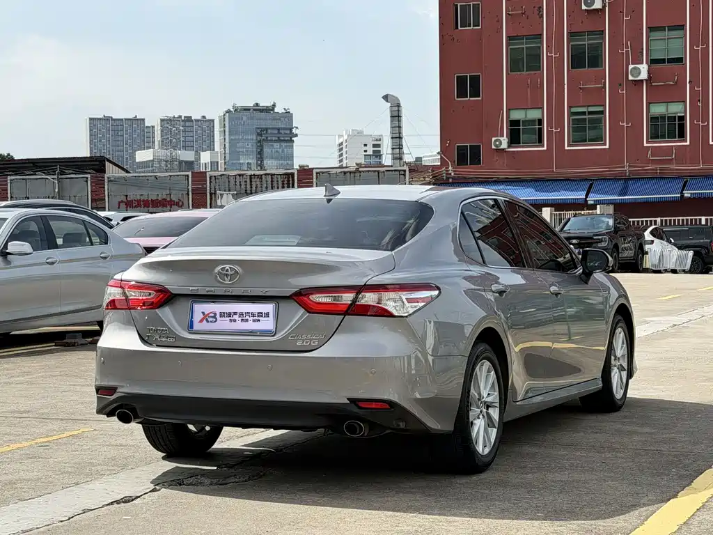 Toyota Camry 2022 2.0GVP Lead