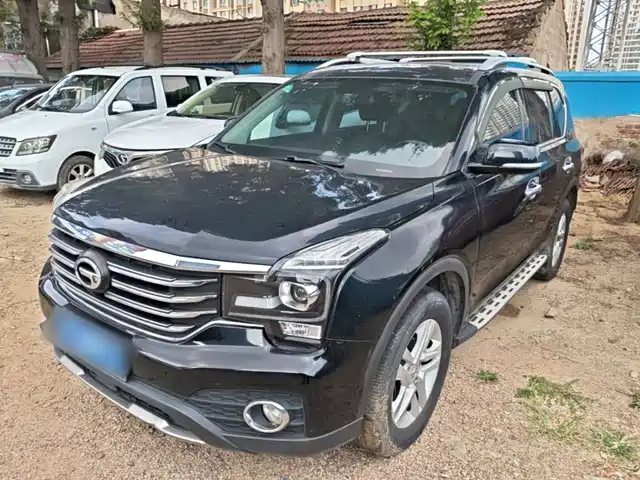 GAC Trumpchi GS7