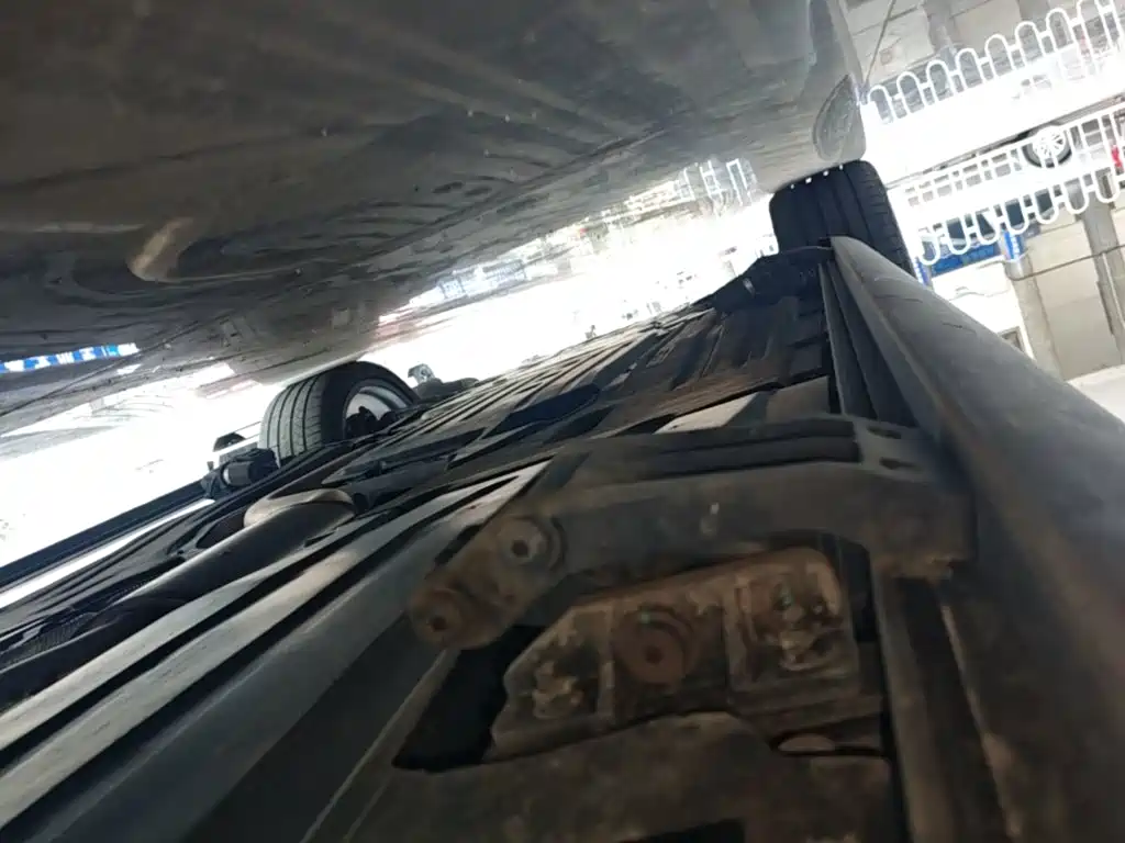 BMW X5 — миниатюра 22