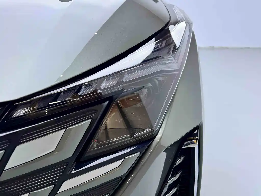 CHANGAN UNI Z NEW ENERGY