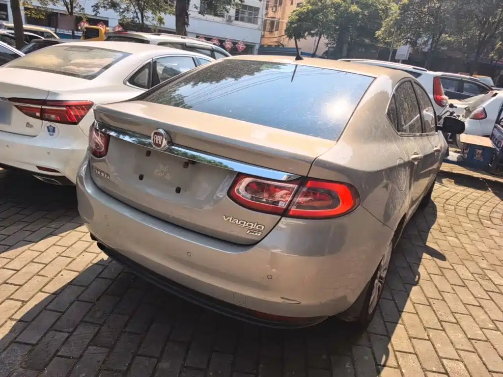 Fiat Viaggio — миниатюра 7