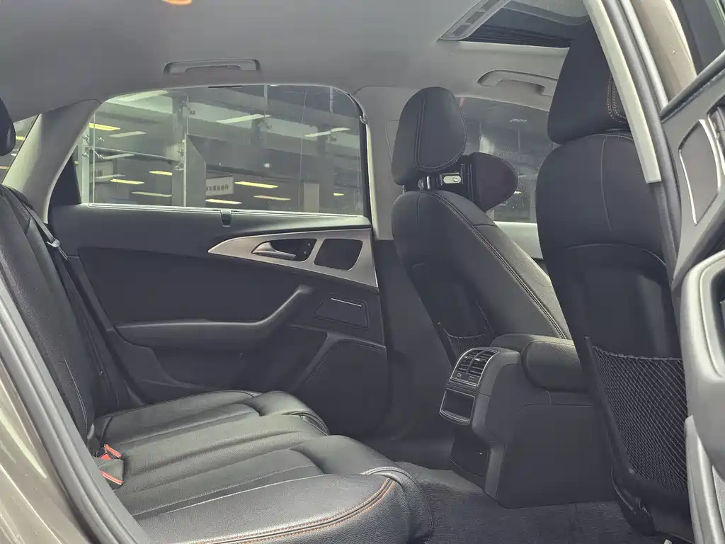 Audi A6L — миниатюра 10