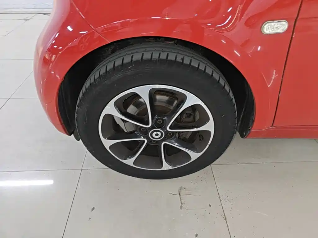 smart Smart Fortwo — миниатюра 23