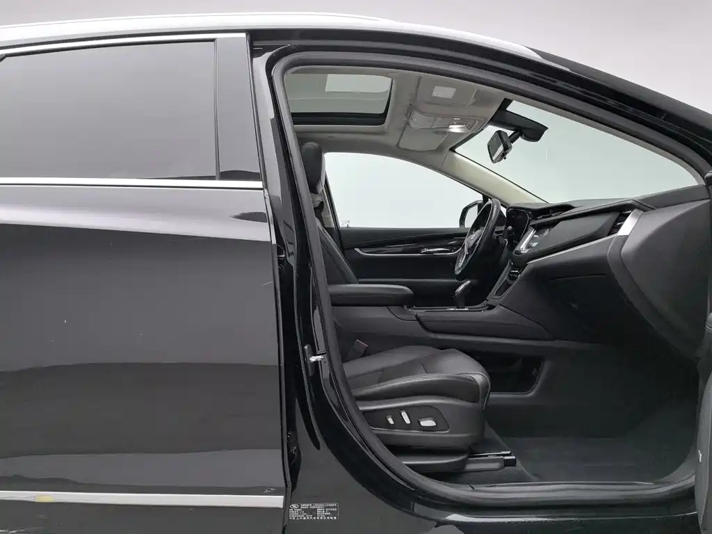 Cadillac XT5 — миниатюра 23