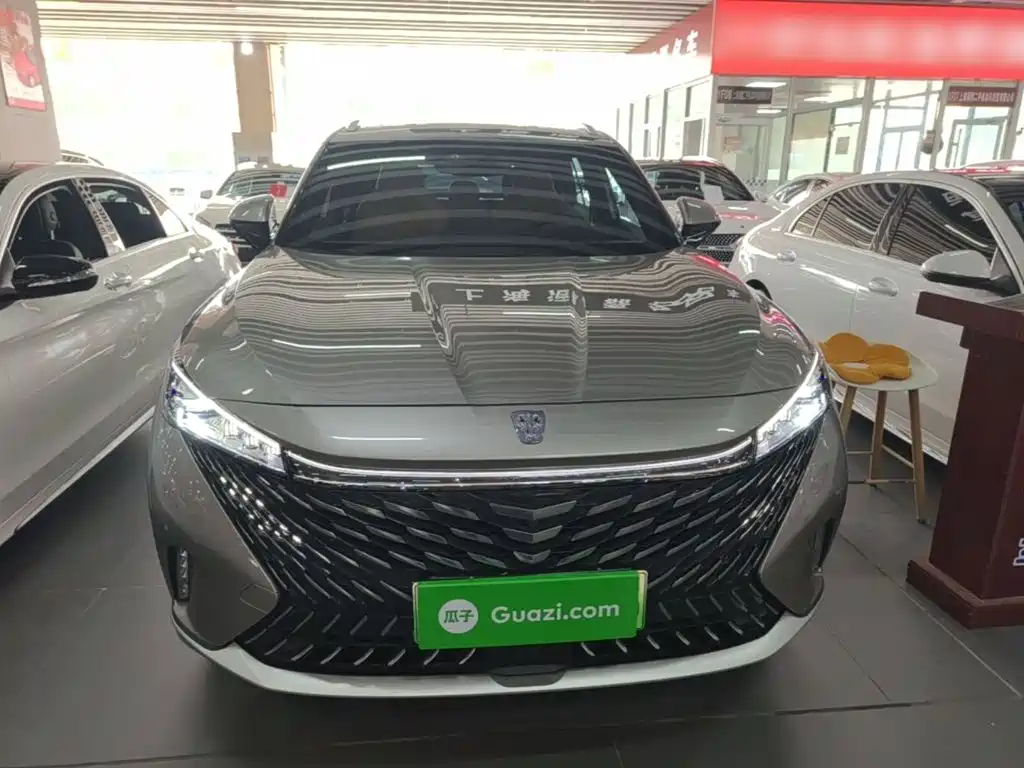 Roewe RX5 New Energy — миниатюра 3