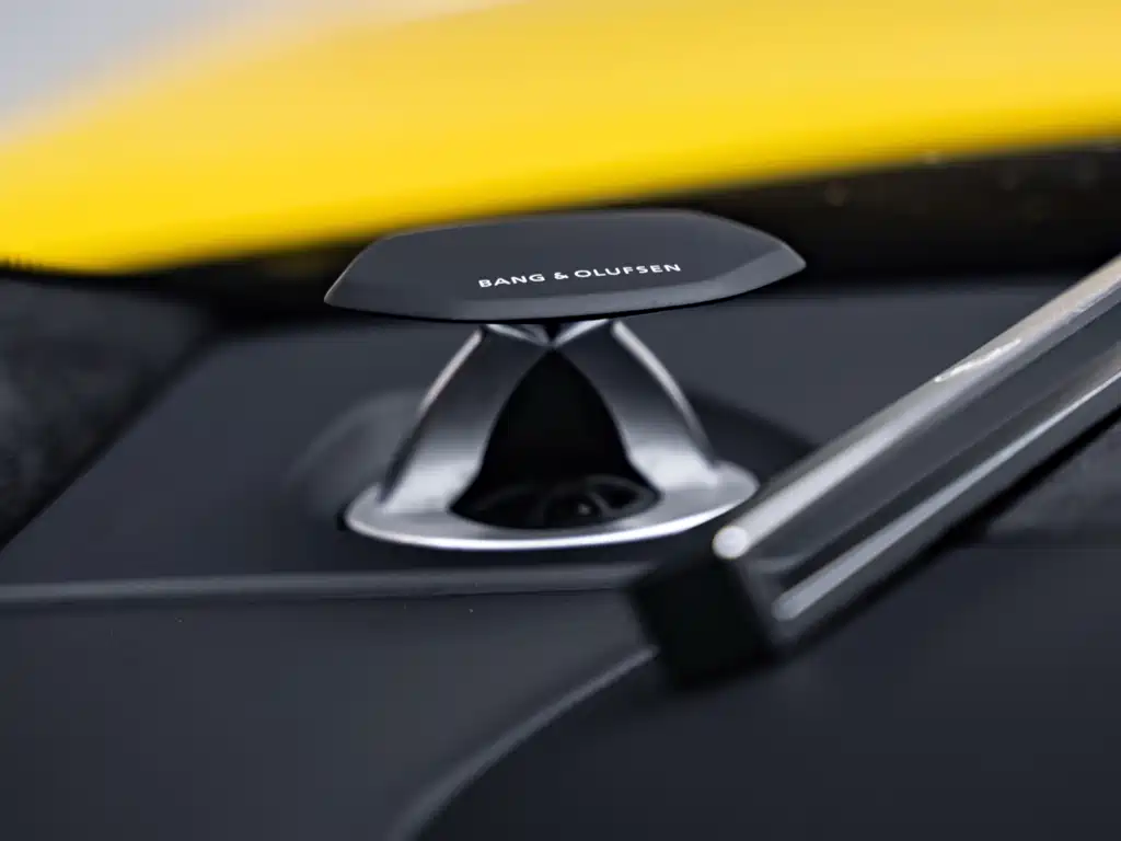 Lamborghini Urus — миниатюра 12