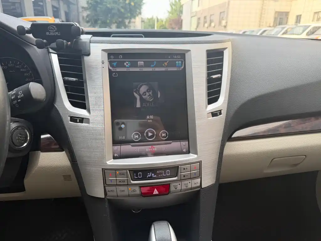 Subaru Outback 2012 2.5i Luxury