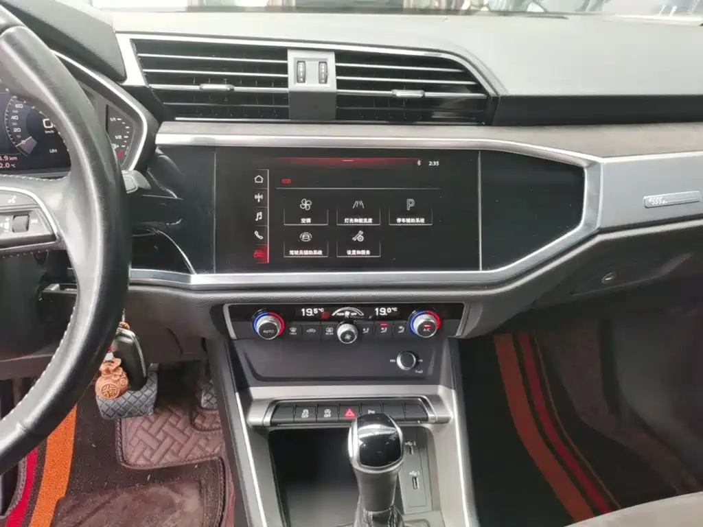 Audi Q3 — миниатюра 13