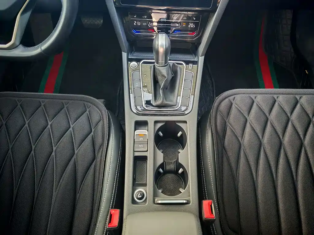Volkswagen Magotan — миниатюра 11