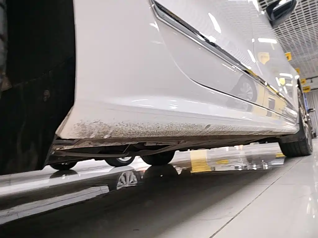 Volkswagen Sagitar — миниатюра 4