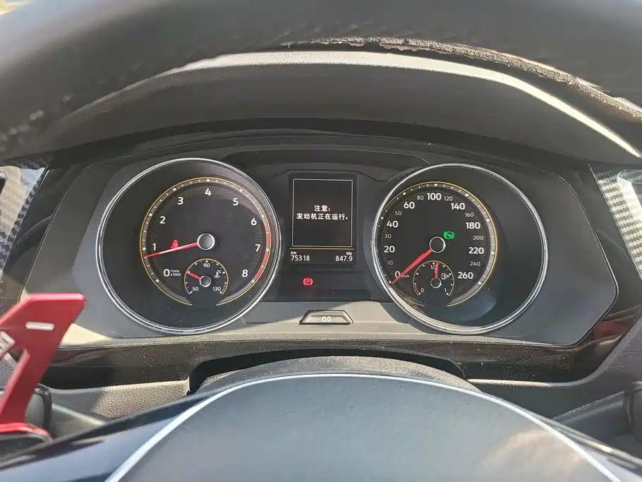 Volkswagen Tiguan L — миниатюра 14