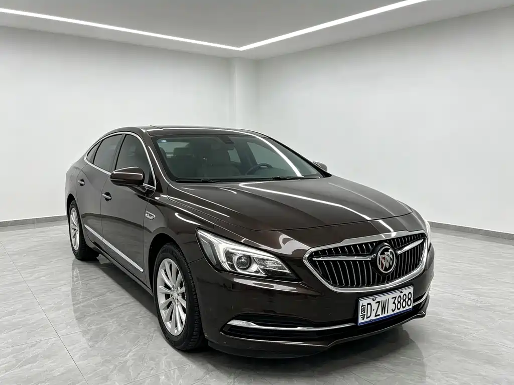 Buick LaCrosse — миниатюра 3