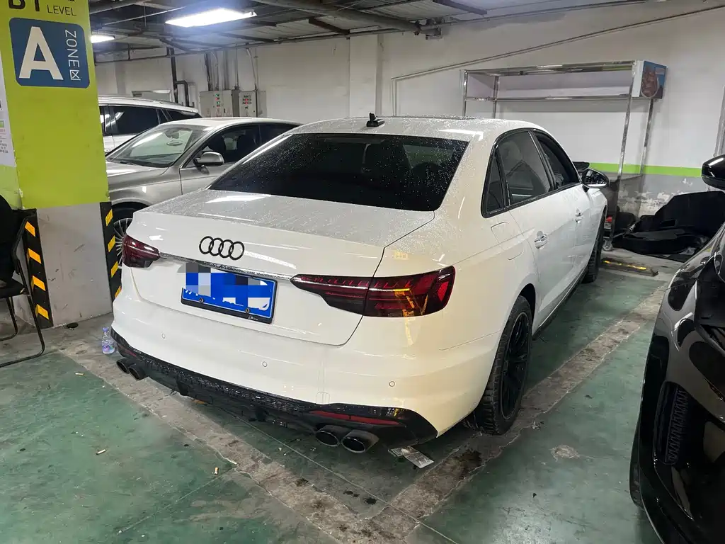 Audi A4L — миниатюра 11