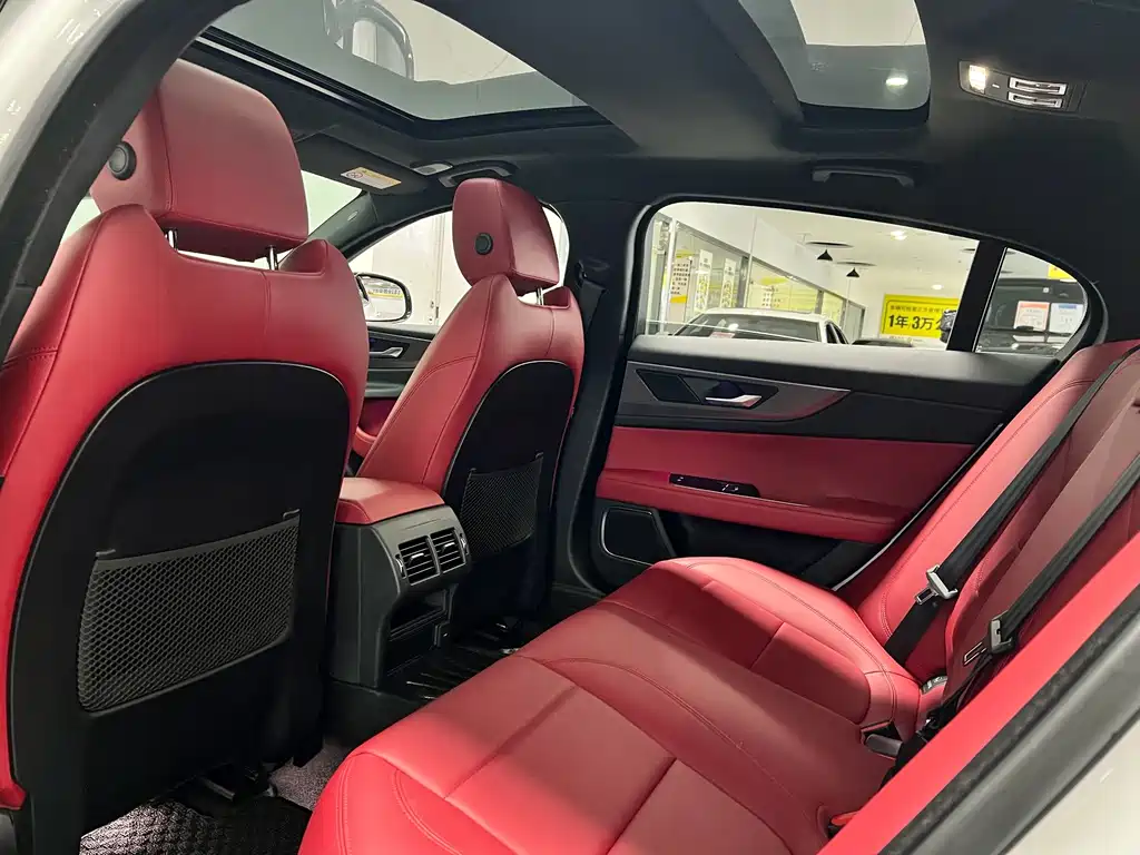 Jaguar XEL — миниатюра 16