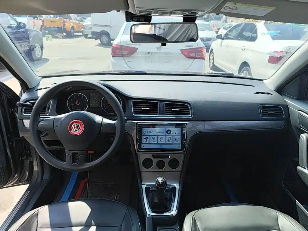 Volkswagen Lavida — миниатюра 10