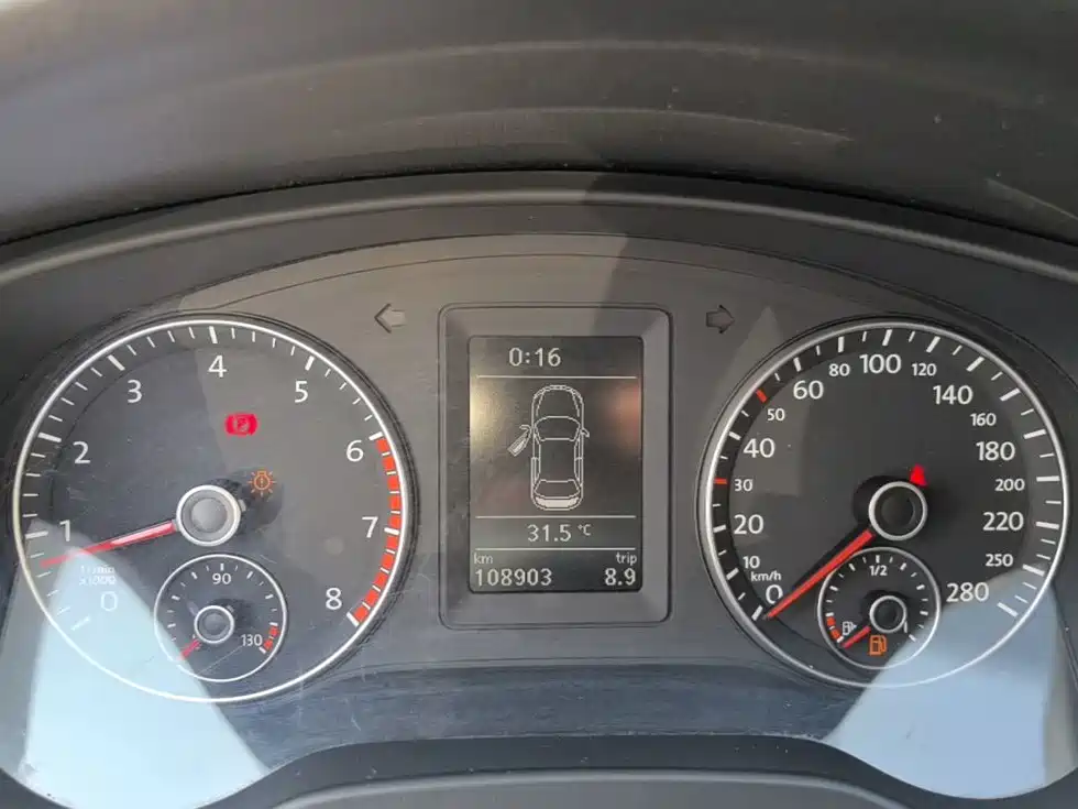 Volkswagen Sagitar — миниатюра 12