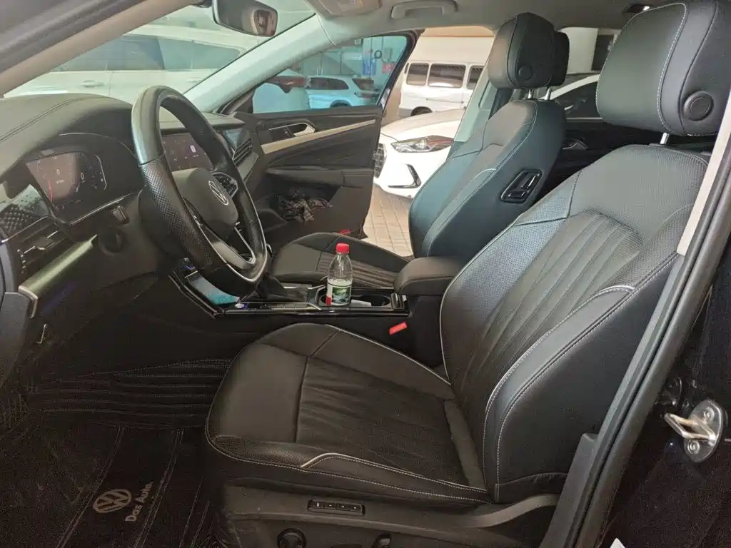 Volkswagen Passat — миниатюра 8