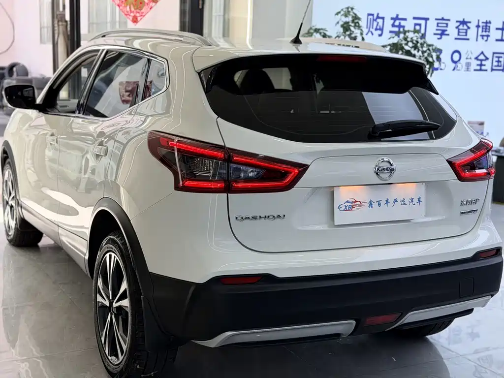 Nissan Qashqai — миниатюра 9