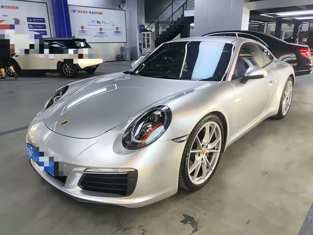 Porsche 911