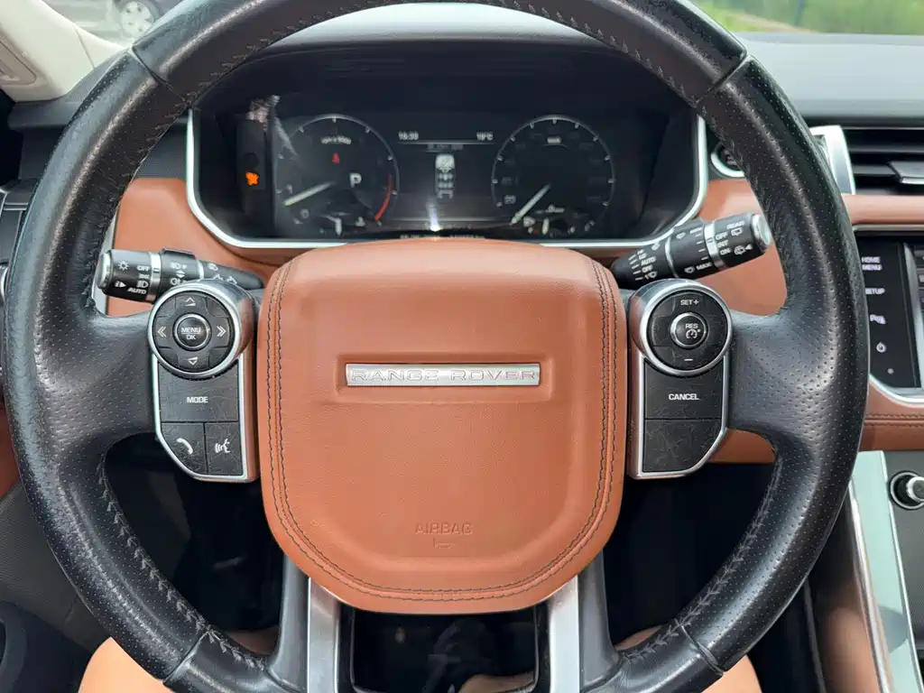 Land Rover Range Rover Sport 2014 3.0 SC V6 HSE DYNAMIC