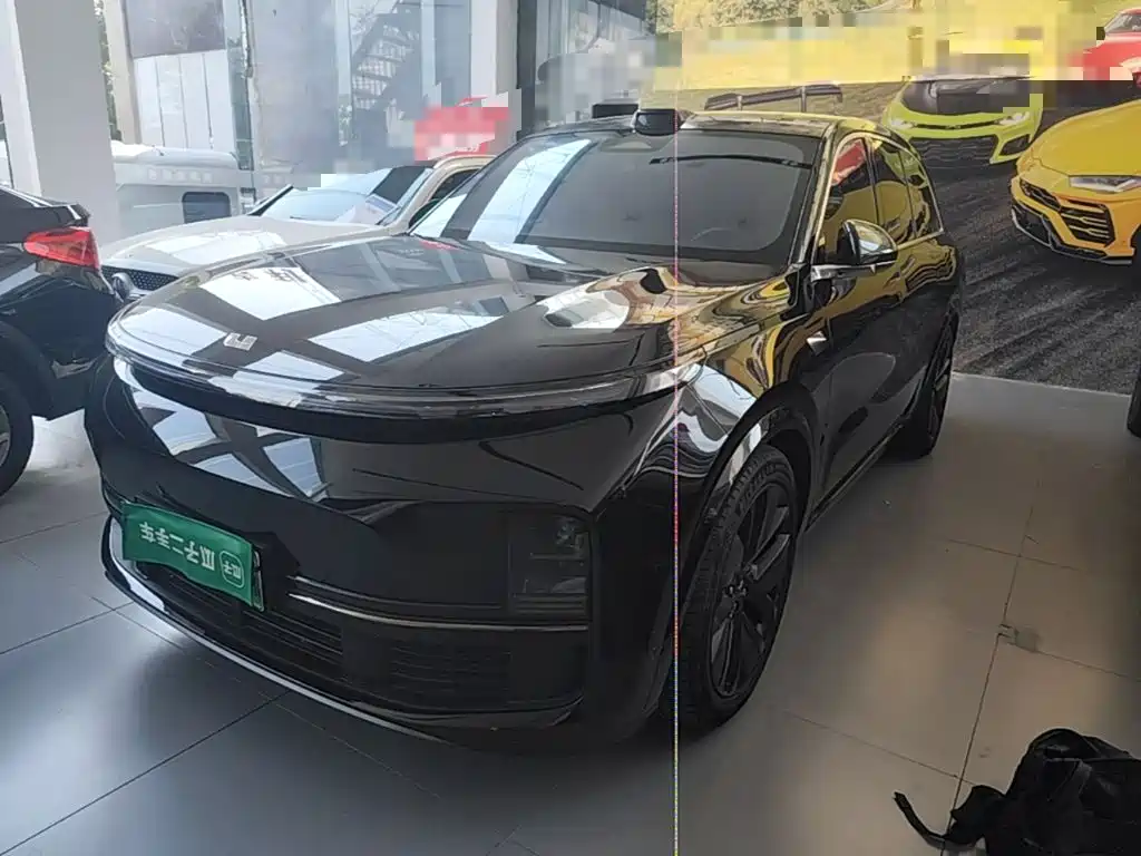 Li Auto Li L8 — миниатюра 2