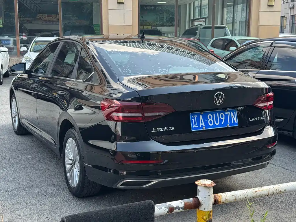 Volkswagen Lavida — миниатюра 7