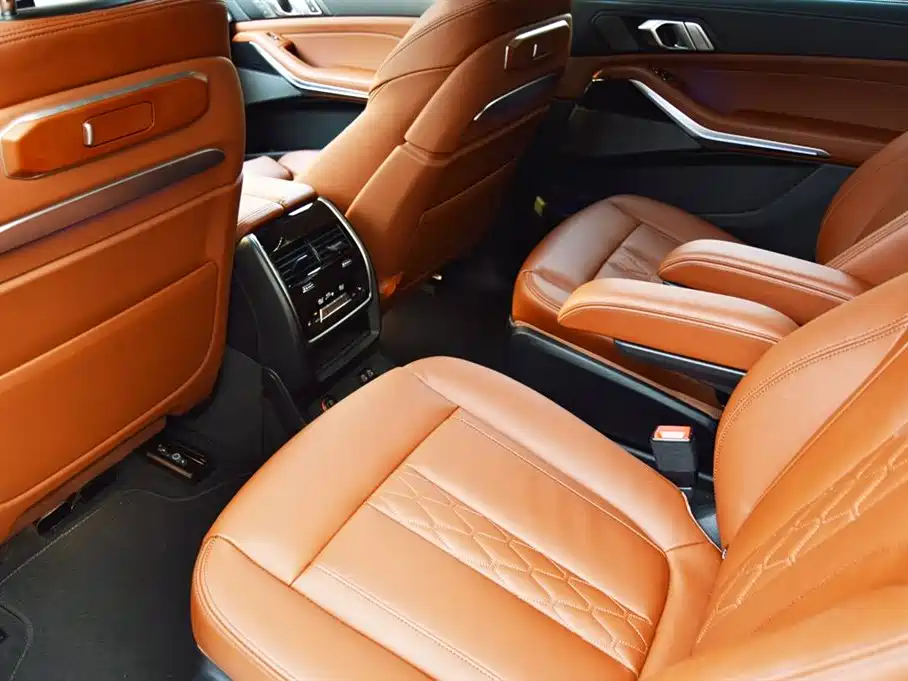 BMW X7 — миниатюра 10